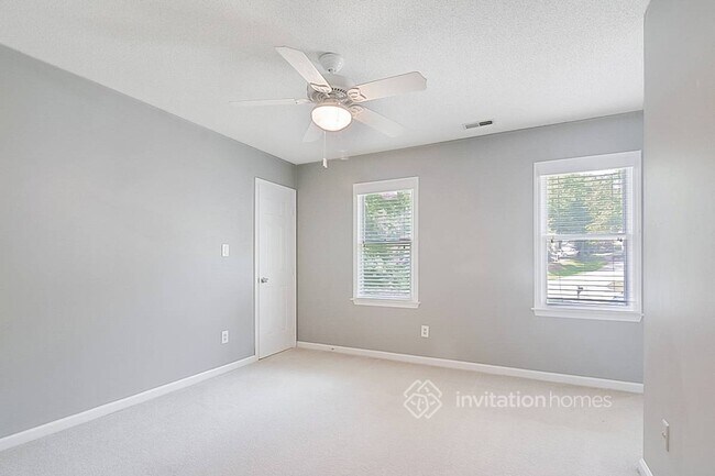 Building Photo - 8428 Framingham Ct