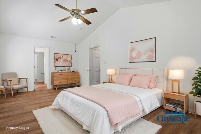 Building Photo - NEWLY RENOVATED 4 BEDROOM ASHBROOK HOME