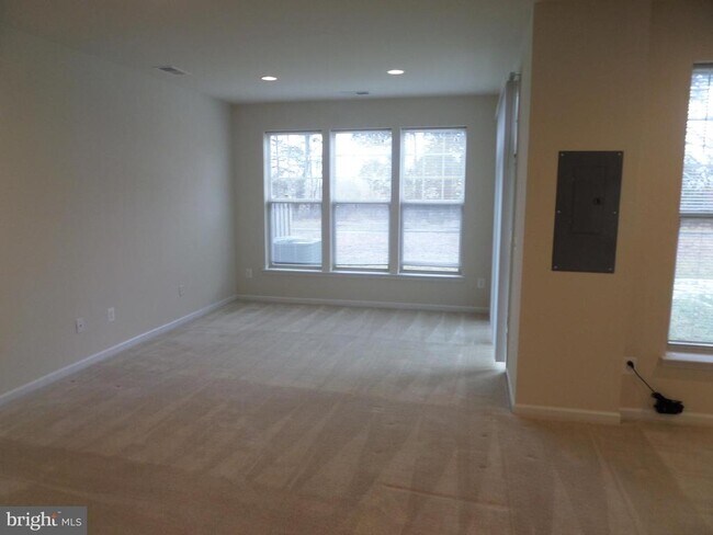 Building Photo - 43348 Polenta Terrace