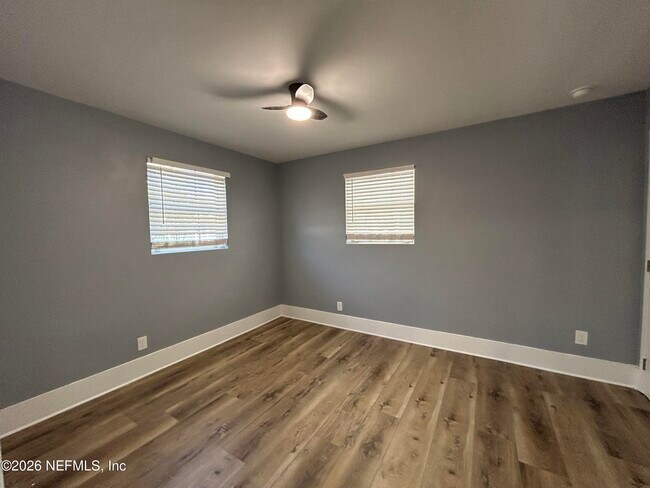 Building Photo - 7069 Perke Dr