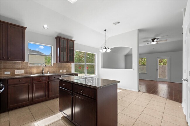 Building Photo - 3608 Mahogany Trail