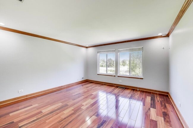 Building Photo - 1217 S Elder Ln
