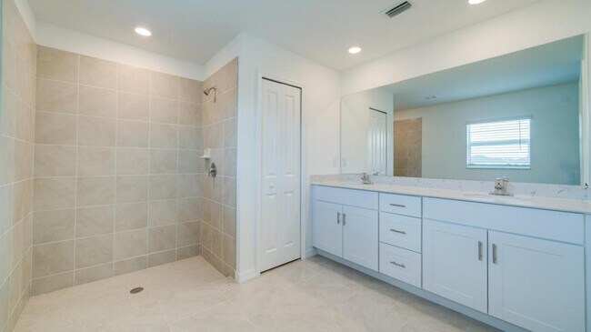 Building Photo - 17197 Monte Isola Wy