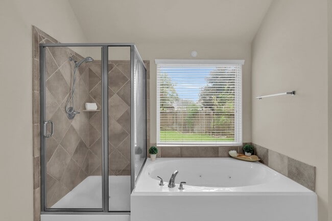 Building Photo - 12938 Buchanan Oaks Ln