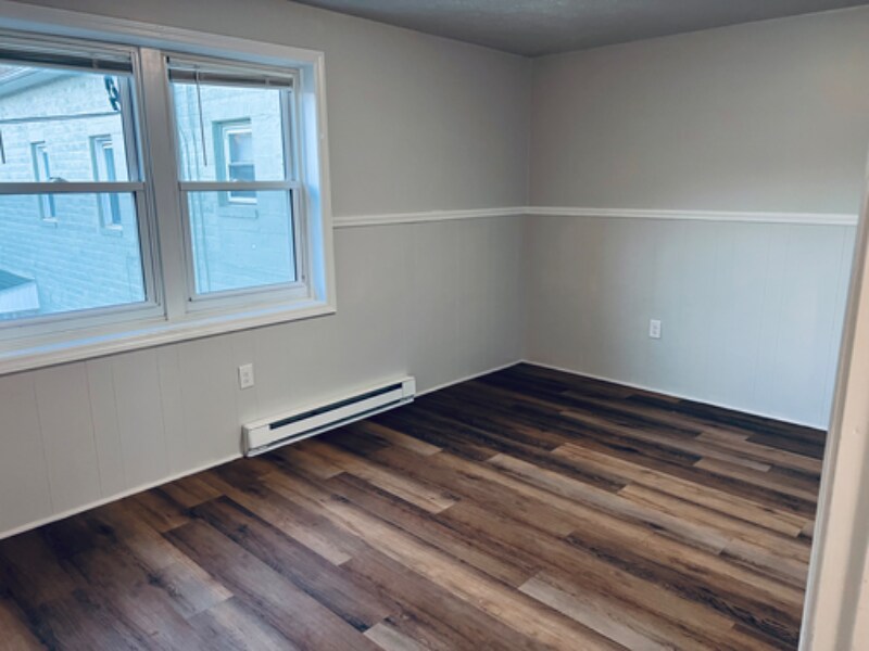 Building Photo - 44 Radio Station Rd