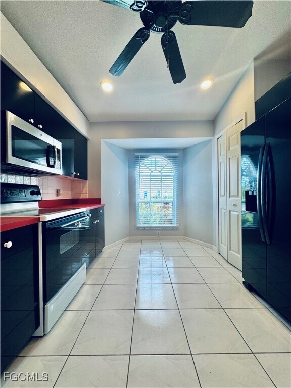 Building Photo - 1320 SE 6th Ave