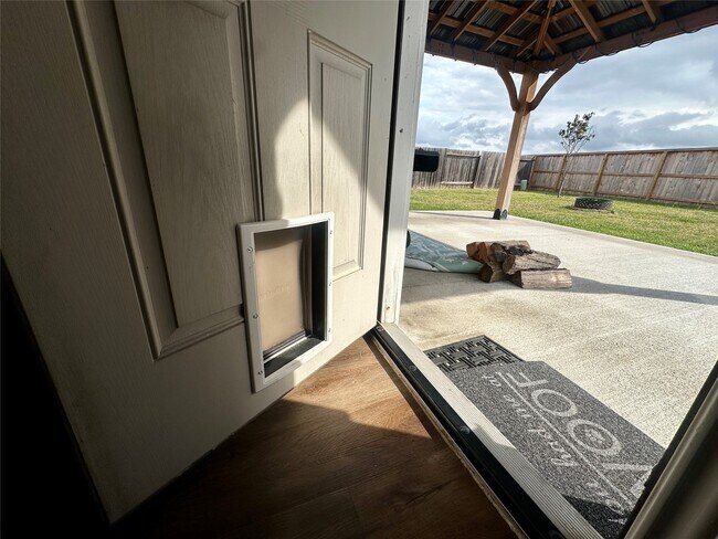 Building Photo - 17902 Sunny Savanna Dr