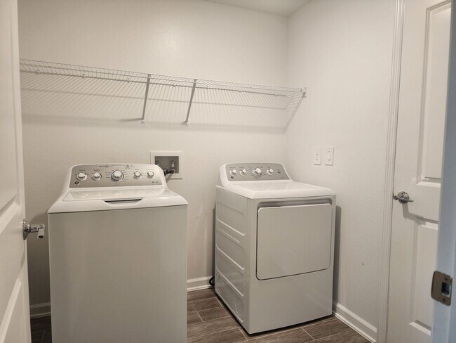 Building Photo - Solar-Powered Old Hickory Home – Available Soon