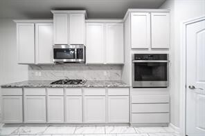 Building Photo - 5026 Lacebark Pne Trl