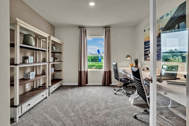 Building Photo - 9560 Black Walnut Dr