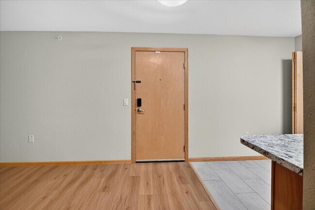 Building Photo - 8206 Starr Grass Dr