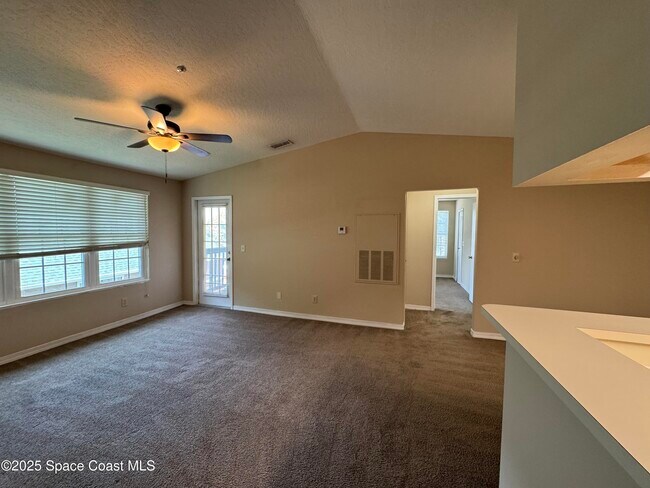 Building Photo - 7667 N Wickham Rd