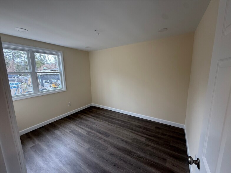 Bedroom - 40 Hydrangea St