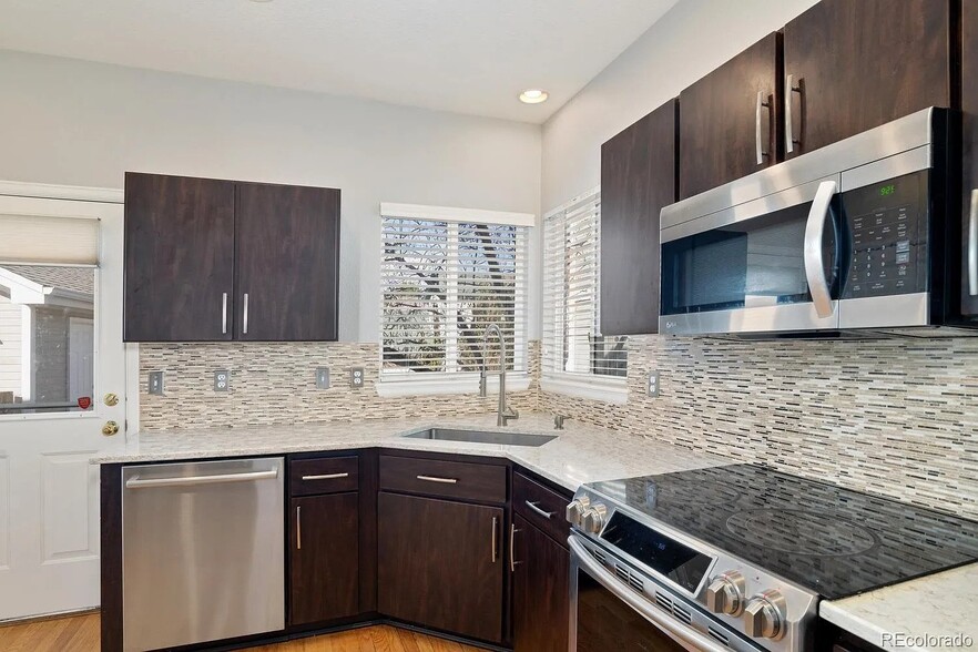 Building Photo - 8094 E Harvard Cir