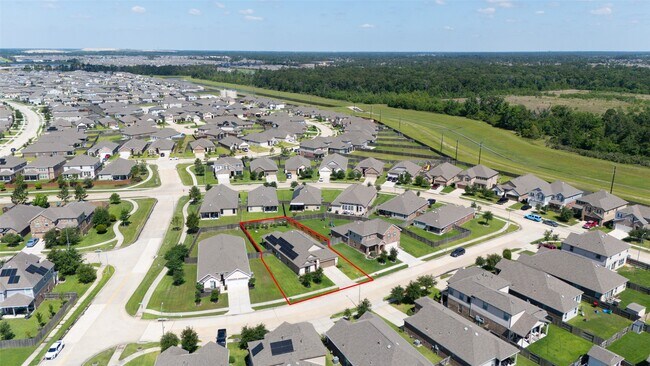 Building Photo - 15607 Barton Orchard Ln