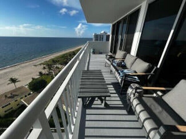 Building Photo - 1390 S Ocean Blvd