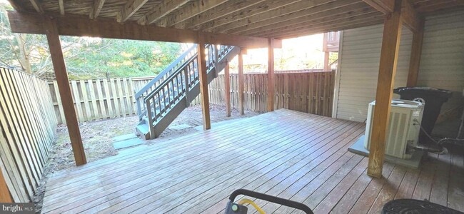 Building Photo - 676 McLeary Square SE