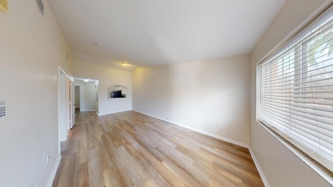 Building Photo - 3500 Briar Bay Blvd