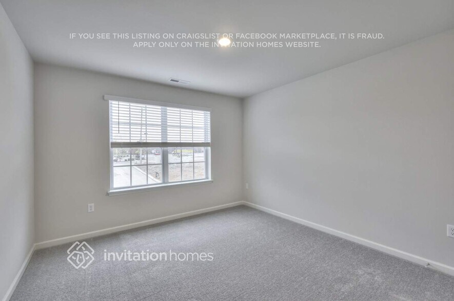 Building Photo - 1003 Legacy Ct