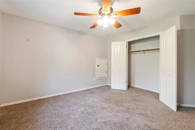 Building Photo - 7201 Breezy Pass Cove