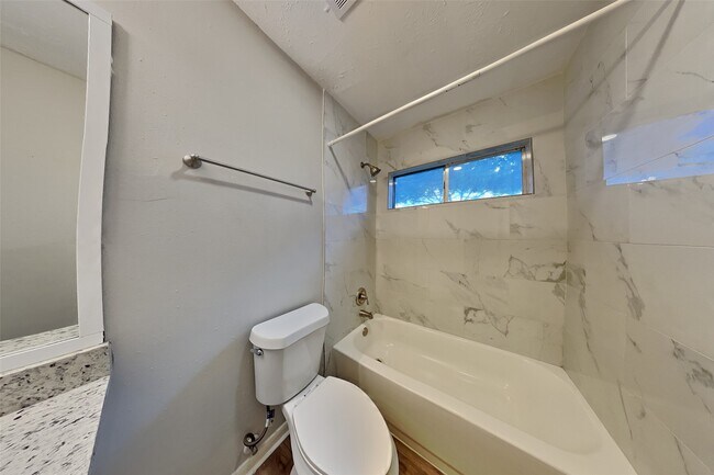 Building Photo - 4935 Pecan Grove Dr