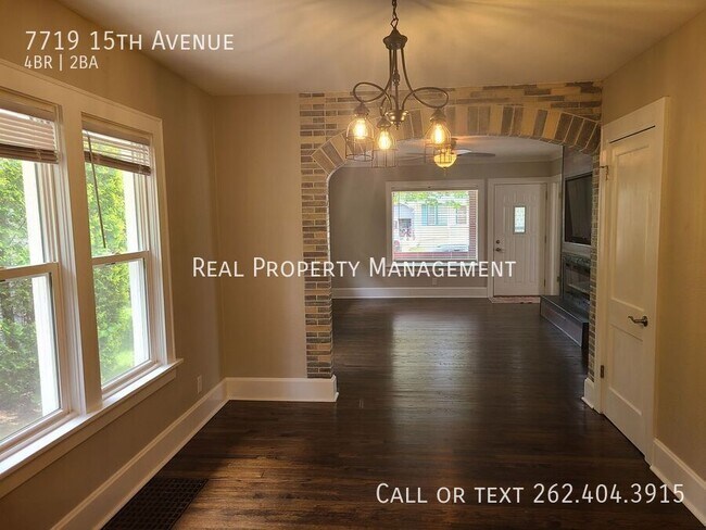 Building Photo - 7719 15th Ave