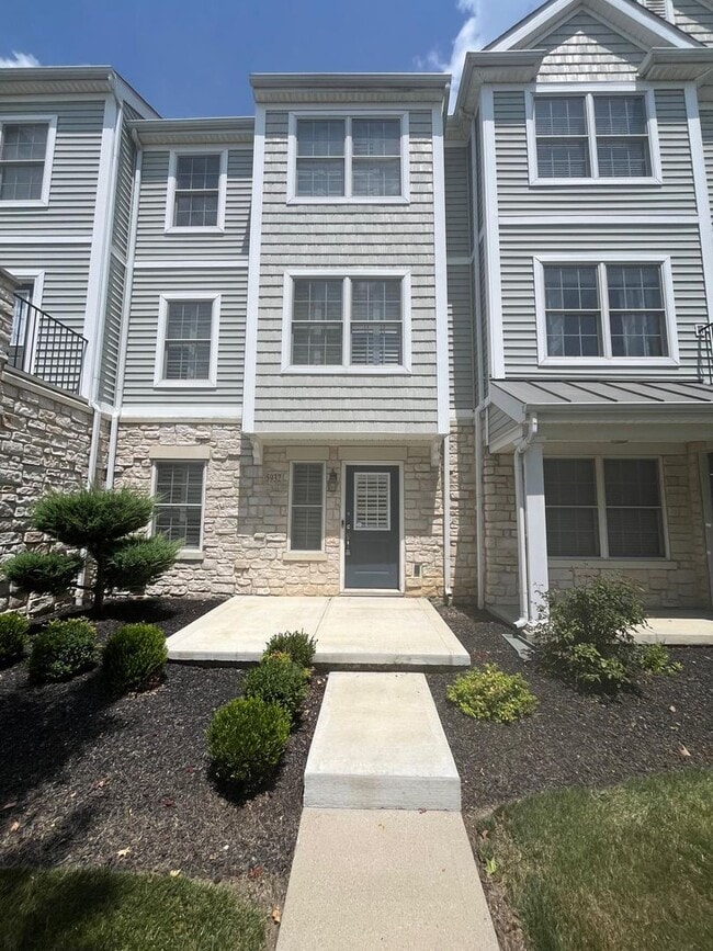 Building Photo - 5932 Winberry Creek Dr
