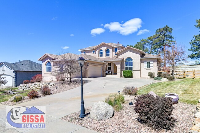 Building Photo - This stunning six-bedroom, three-and-a-hal...