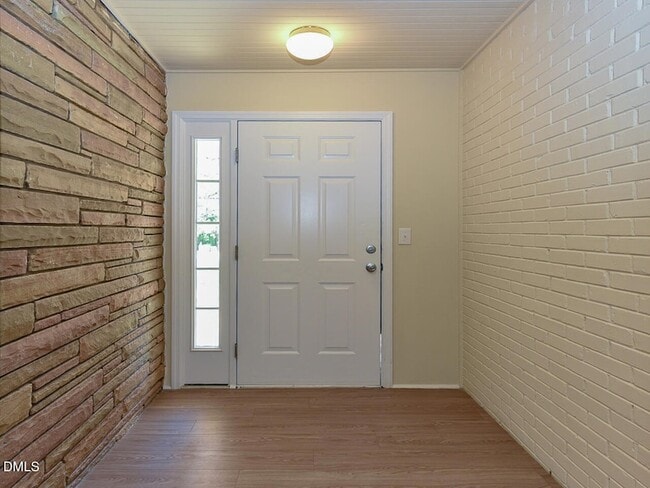 Building Photo - 4916 Western Blvd