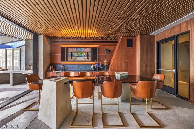 Building Photo - 8475 Michael Cherry Ave