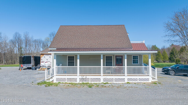 Building Photo - 298 Wilton Gansevoort Rd