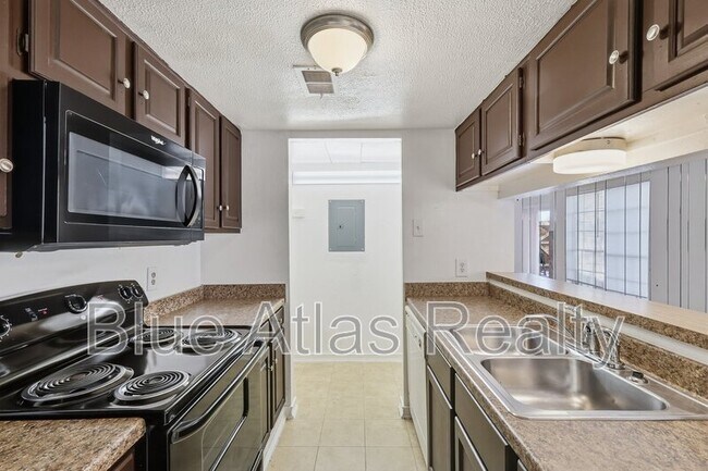 Building Photo - 11311 Audelia Rd