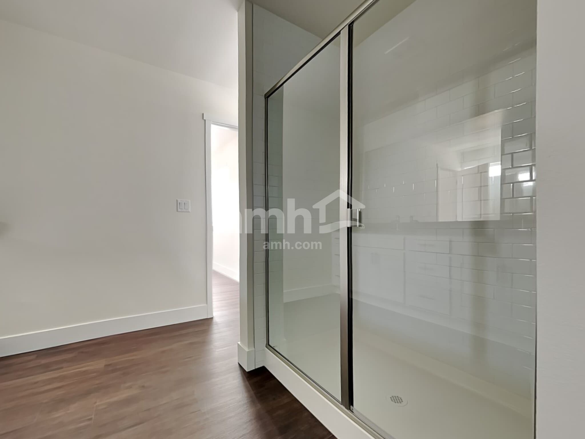 Building Photo - 17621 26th Ave Ct E