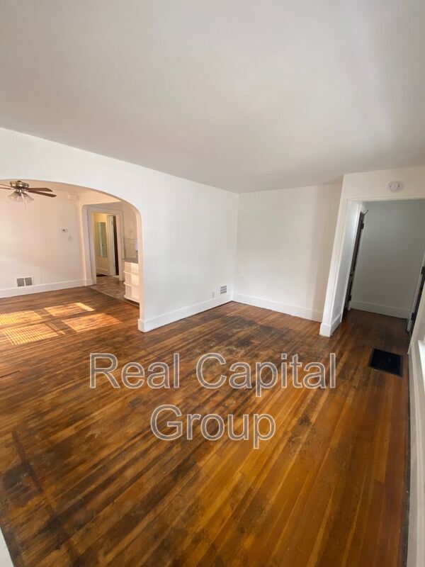Building Photo - 511 Shirley Ave