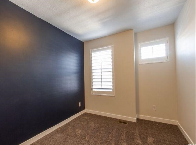 Building Photo - 364 S 780 E