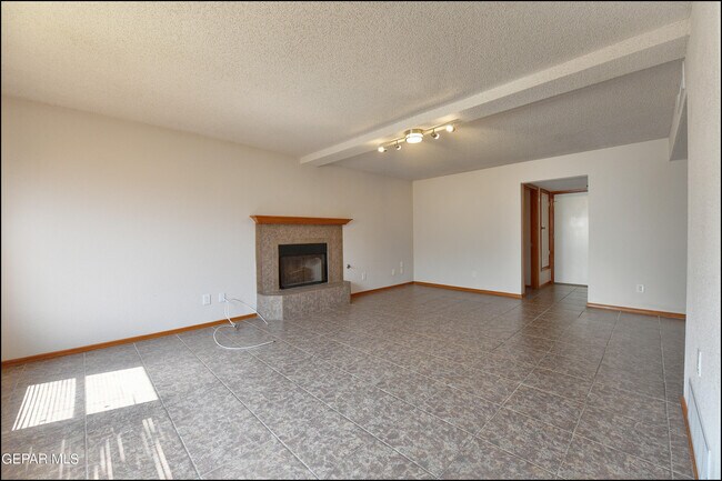 Building Photo - 1416 Kokopelli Way