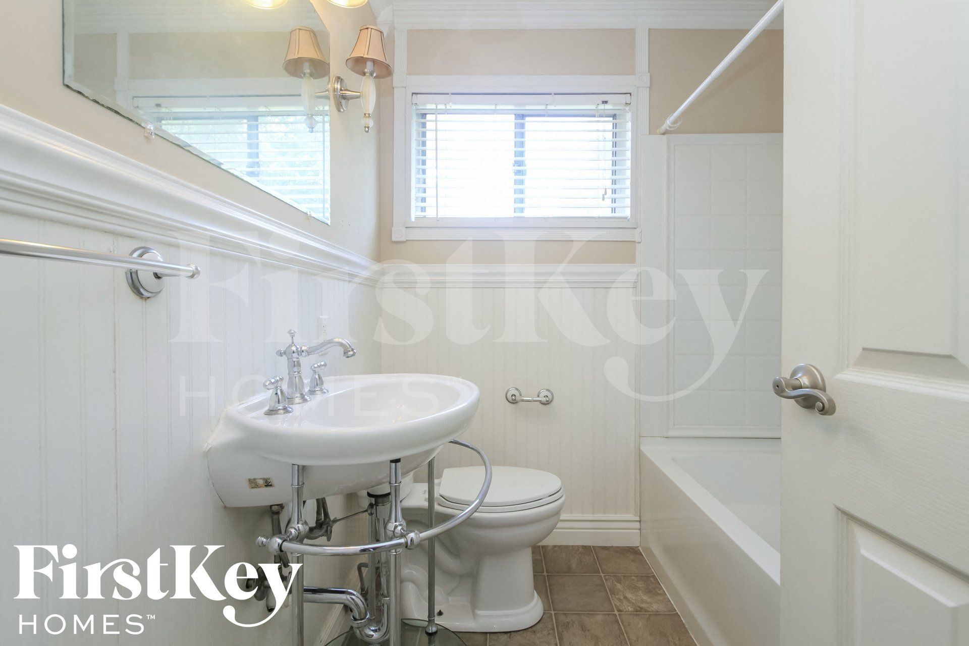 Building Photo - 6605 W 14th St