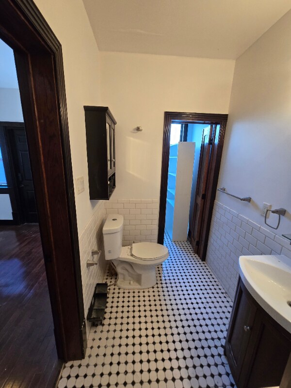 Building Photo - 832 Blaylock Dr