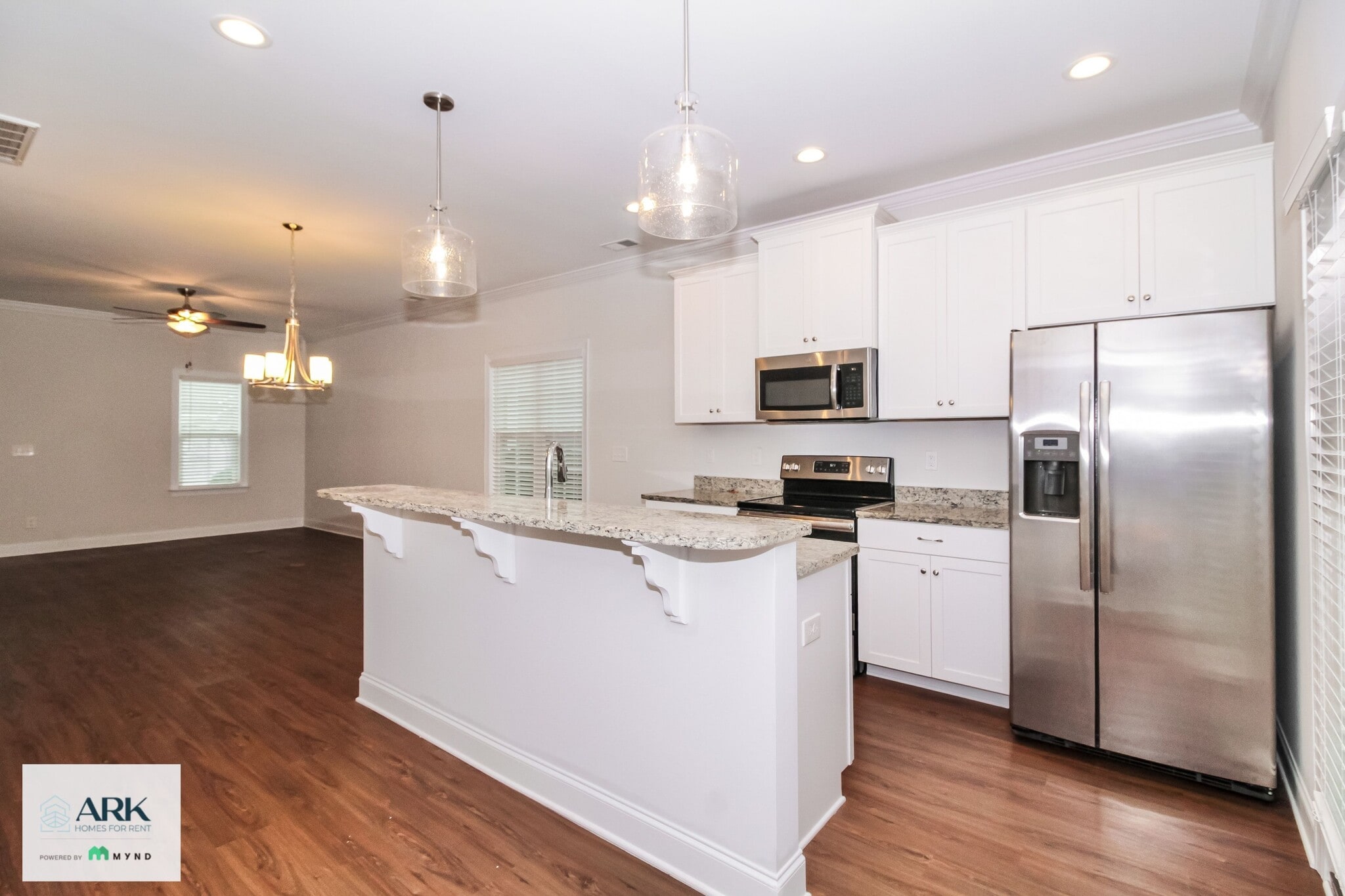 Building Photo - 192 Glenshee Ct