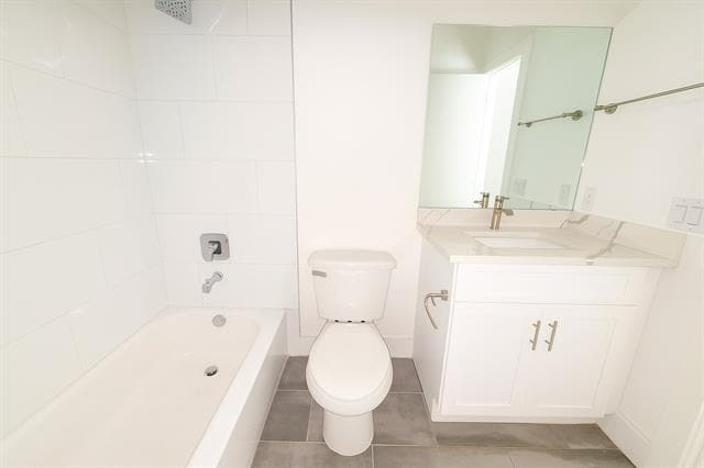 Building Photo - 1931 N Prairie Ave