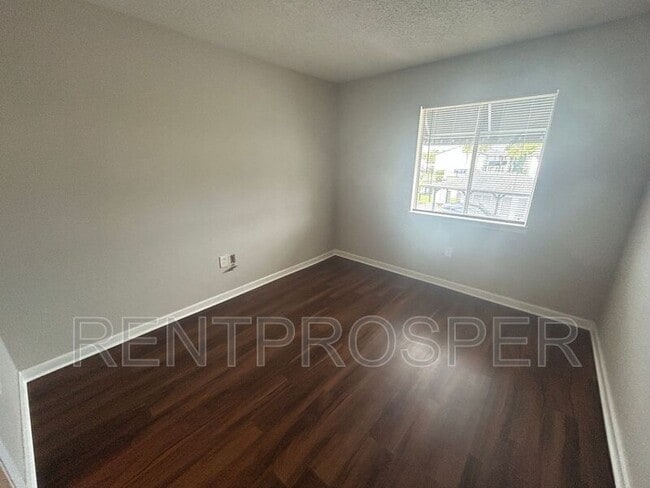 Building Photo - 4351 S Semoran Blvd