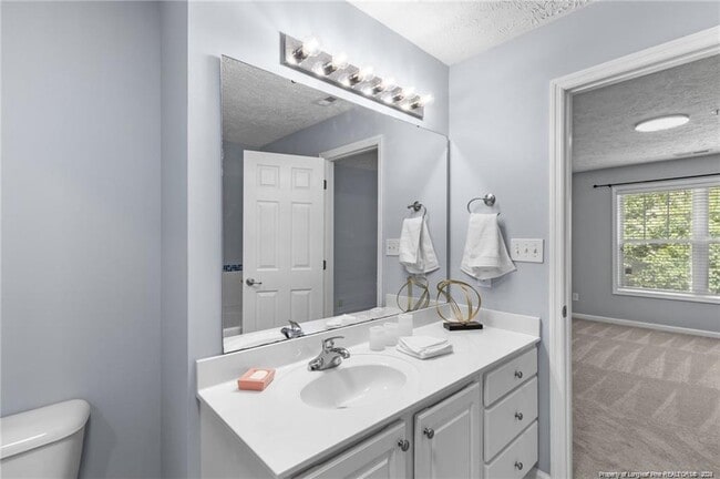 Building Photo - 3340 Harbour Pointe Pl