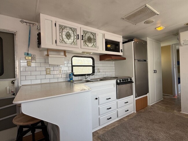 Building Photo - 111 Marine Cir