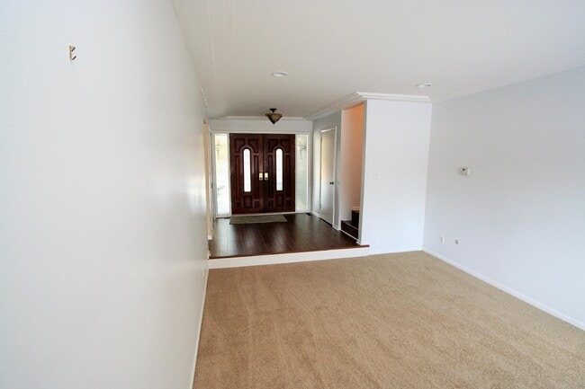 Building Photo - 22987 W 13 Mile Rd