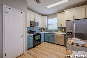 Building Photo - 2423 Crown Hollow