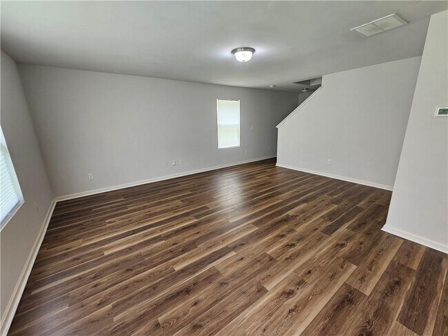 Building Photo - 316 Freeman Cir