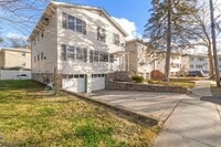 Building Photo - 19 Cooper Dr