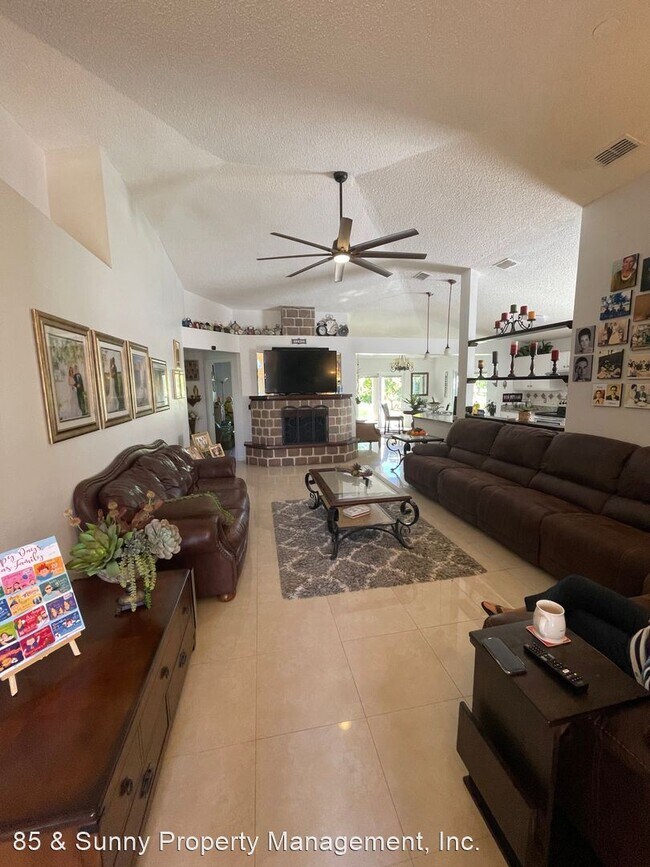 Building Photo - 4 br, 2 bath House - 2502 Reflections Place