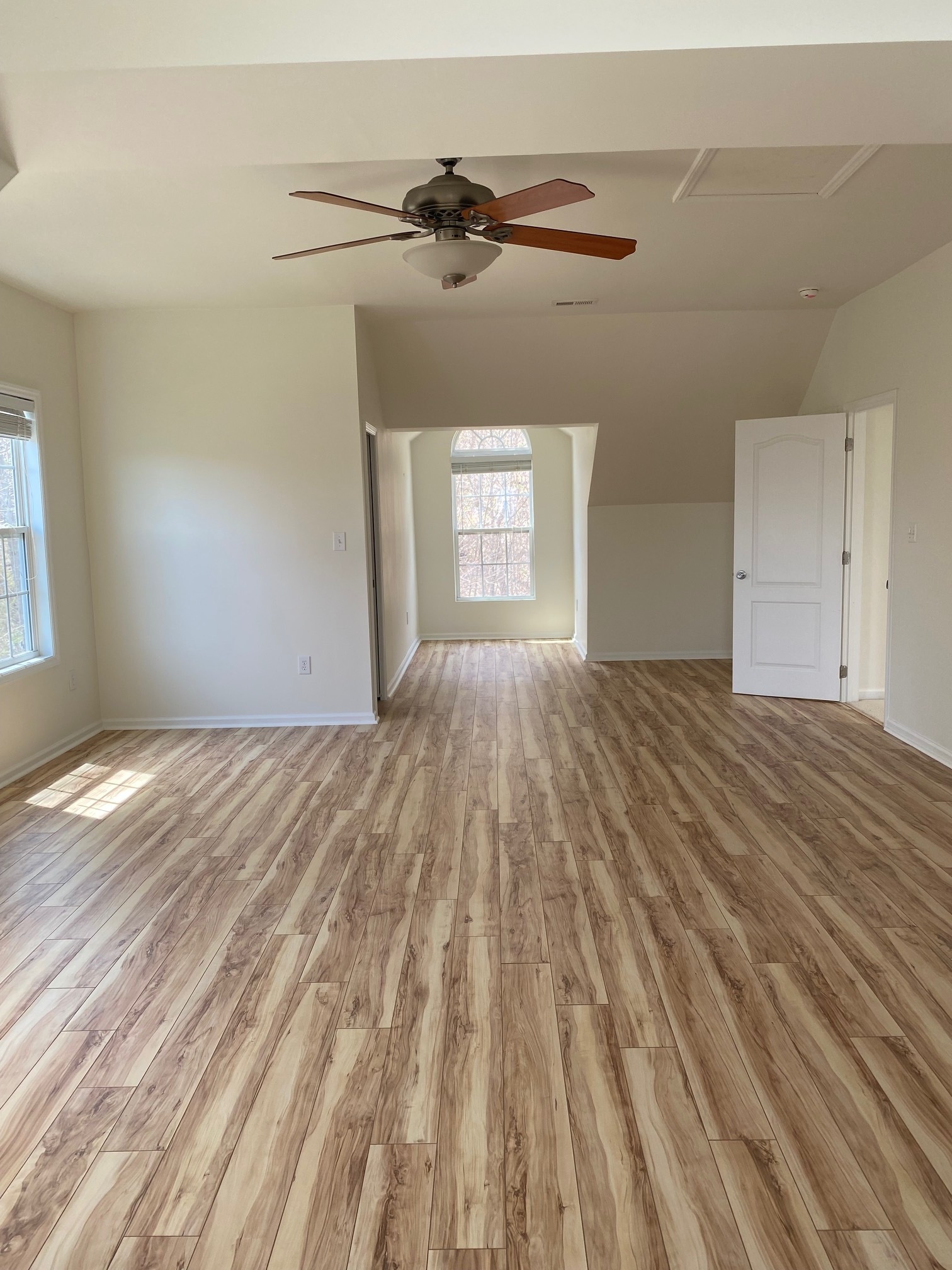 Bedroom alcove in back, great for office - 97 Mount Soma Blvd