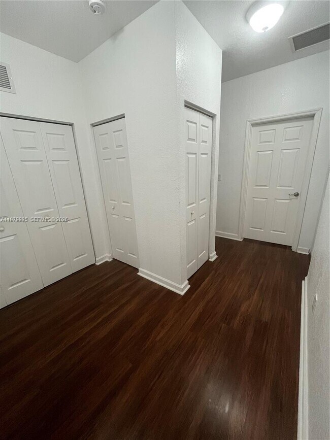 Building Photo - 11271 SW 240th St